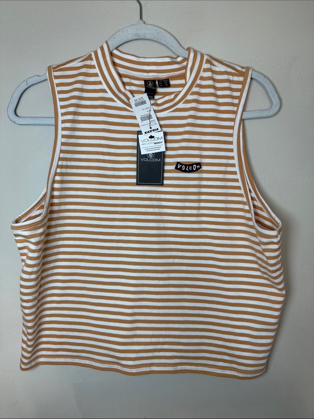 Volcom NWT Striped Crop Tank in Mustard and White. Size XL